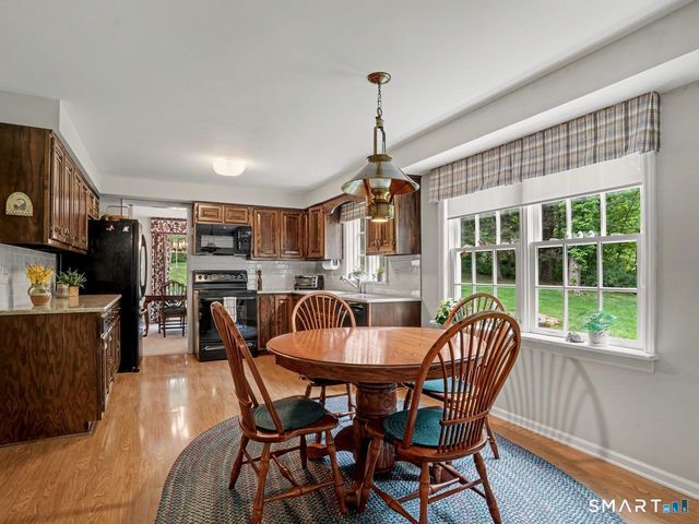86 Fire Hill Road, Redding, CT 06896