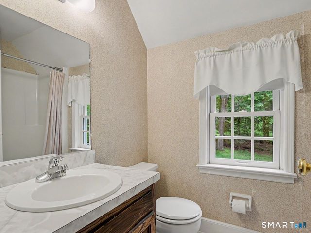 86 Fire Hill Road, Redding, CT 06896