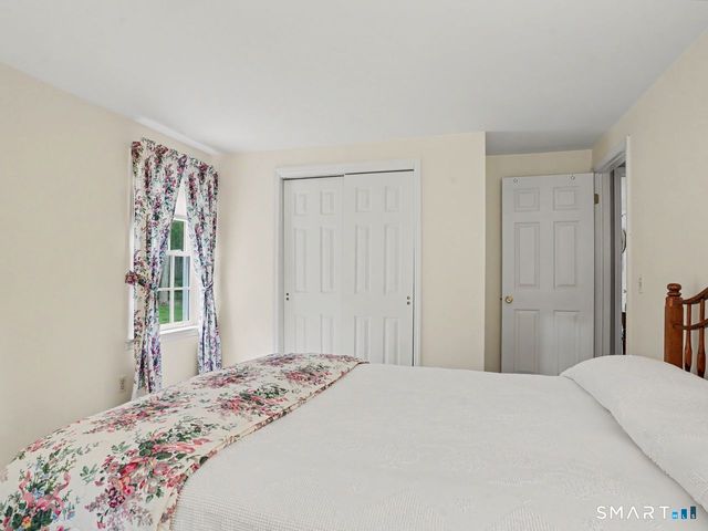 86 Fire Hill Road, Redding, CT 06896