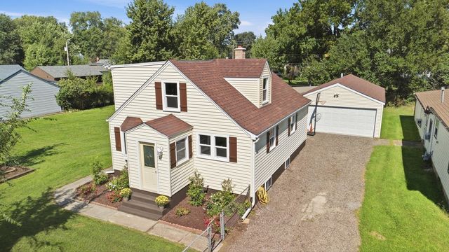 856 Marie Avenue, Machesney Park, IL 61115