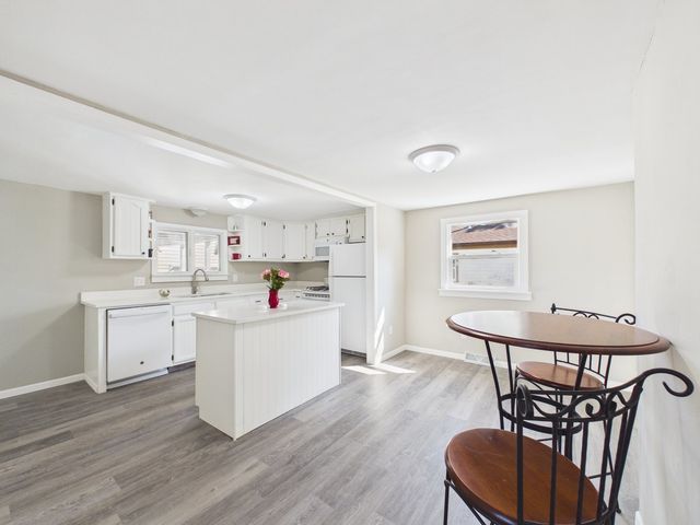 856 Marie Avenue, Machesney Park, IL 61115