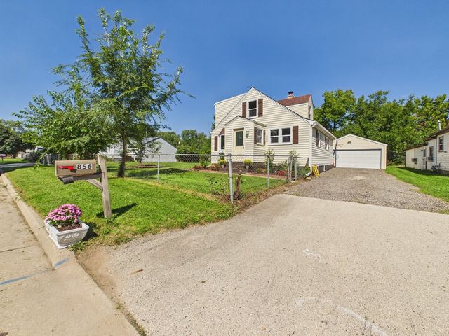 856 Marie Avenue, Machesney Park, IL 61115