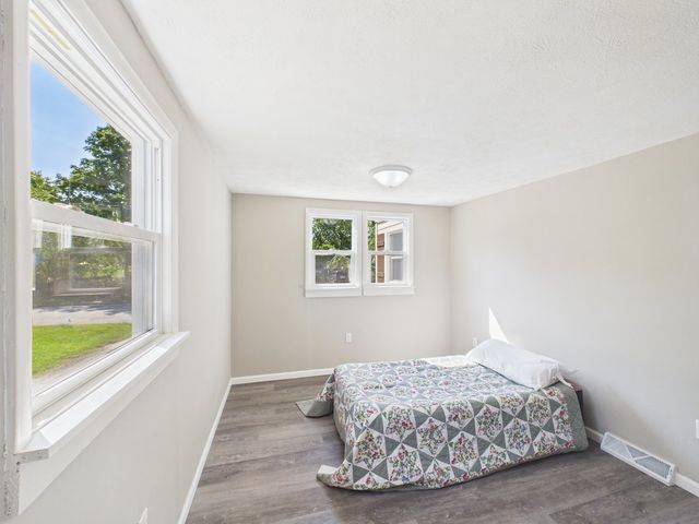 856 Marie Avenue, Machesney Park, IL 61115