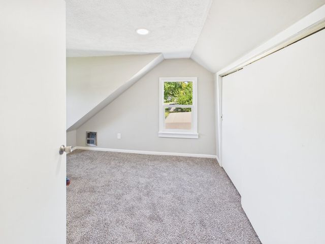 856 Marie Avenue, Machesney Park, IL 61115