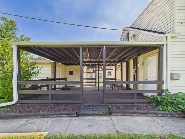 856 Marie Avenue, Machesney Park, IL 61115