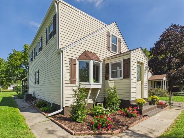 856 Marie Avenue, Machesney Park, IL 61115