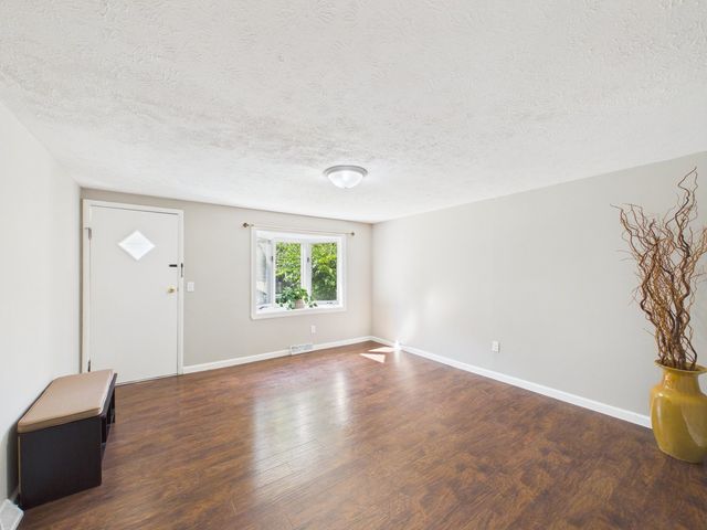 856 Marie Avenue, Machesney Park, IL 61115