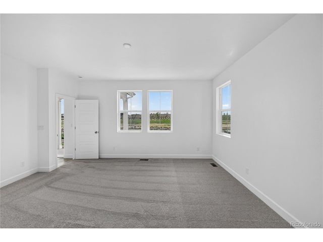3310 N Denali St, Aurora, CO 80019