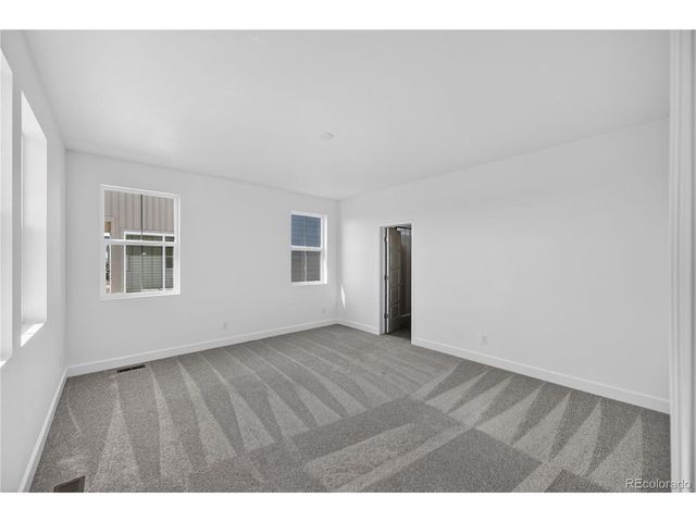 3310 N Denali St, Aurora, CO 80019