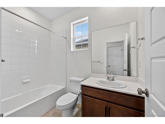 3310 N Denali St, Aurora, CO 80019
