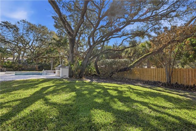 4617 Pebble Bay S, Vero Beach, FL 32963