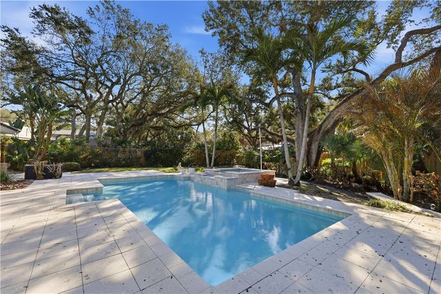 4617 Pebble Bay S, Vero Beach, FL 32963