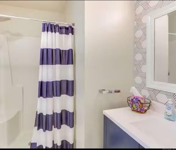 302 Independence, Hot Springs, AR 71913