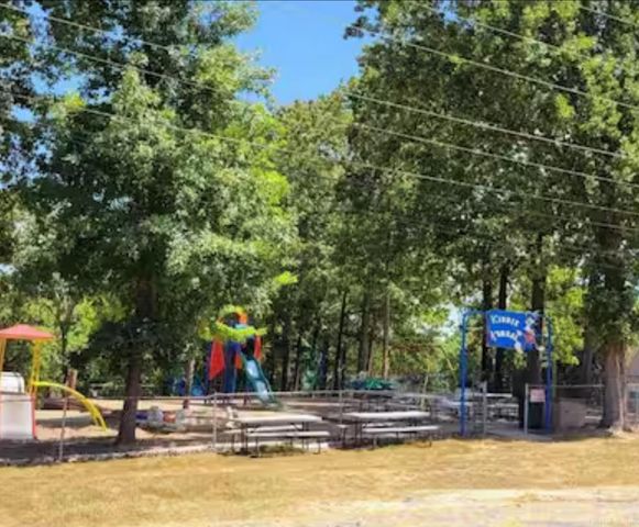 302 Independence, Hot Springs, AR 71913