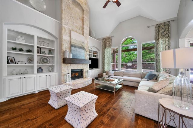 106 Spanish Bay Place, Montgomery, TX 77316