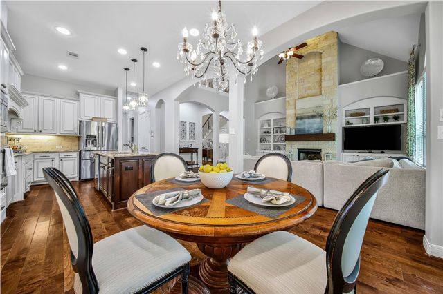 106 Spanish Bay Place, Montgomery, TX 77316