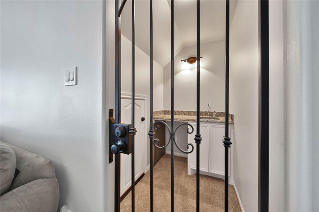 106 Spanish Bay Place, Montgomery, TX 77316