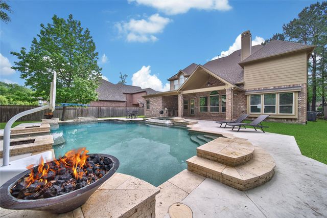106 Spanish Bay Place, Montgomery, TX 77316