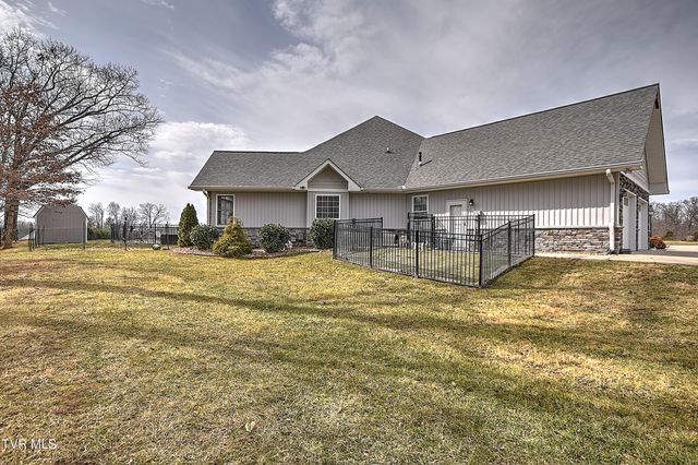 306 Saddle Ridge Court, Greeneville, TN 37745