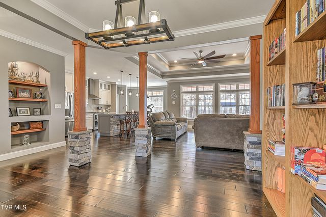 306 Saddle Ridge Court, Greeneville, TN 37745