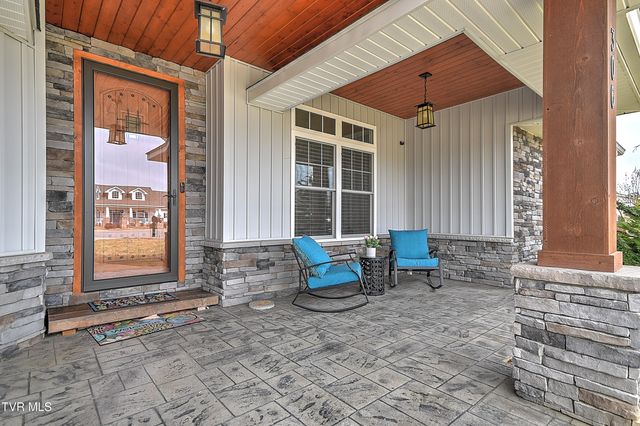 306 Saddle Ridge Court, Greeneville, TN 37745