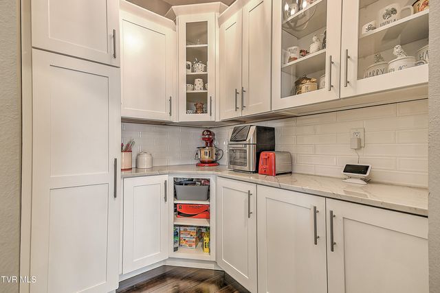 306 Saddle Ridge Court, Greeneville, TN 37745