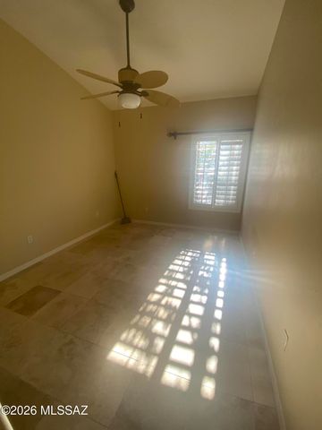 4927 N Louis River Way, Tucson, AZ 85718