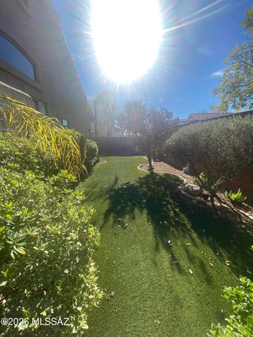 4927 N Louis River Way, Tucson, AZ 85718