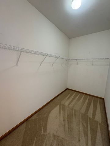 1991 Westridge Place, Aurora, IL 60504