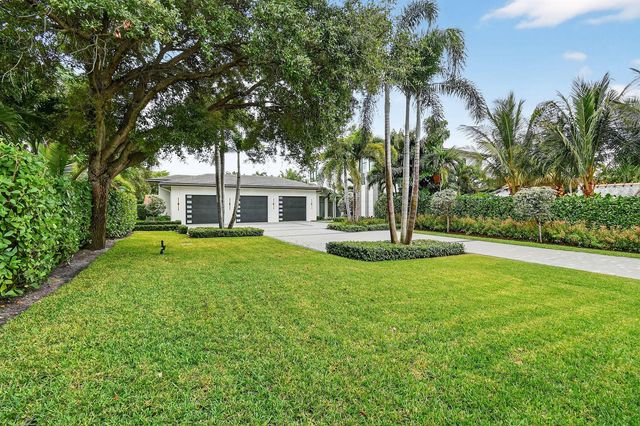 2085 Vitex Lane, North Palm Beach, FL 33408
