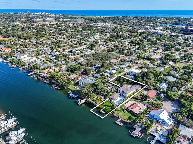 2085 Vitex Lane, North Palm Beach, FL 33408