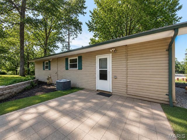 3772 Goldenrod Lane, De Soto, MO 63020