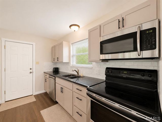 3772 Goldenrod Lane, De Soto, MO 63020