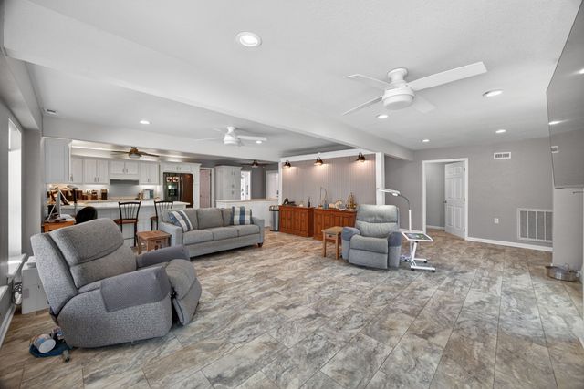 409 Turner Rd, Crossville, TN 38555