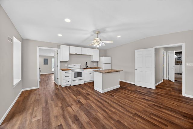 409 Turner Rd, Crossville, TN 38555