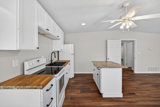 409 Turner Rd, Crossville, TN 38555