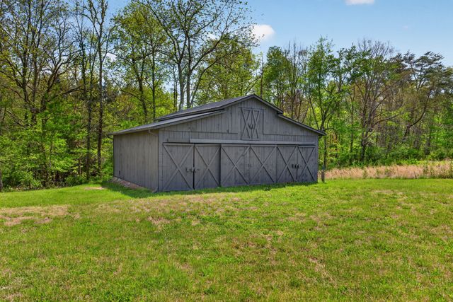 409 Turner Rd, Crossville, TN 38555