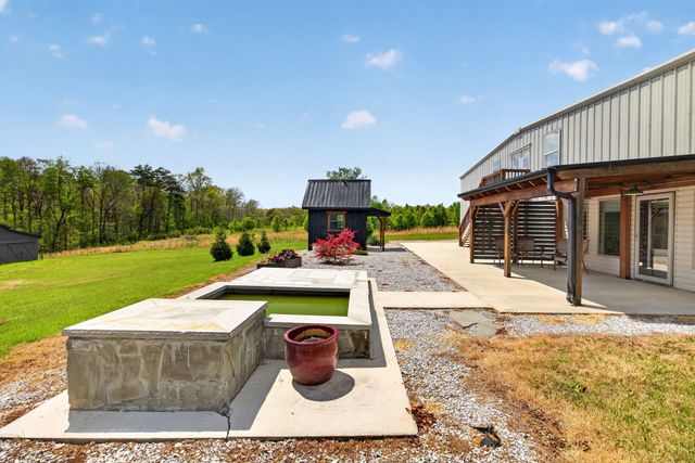 409 Turner Rd, Crossville, TN 38555