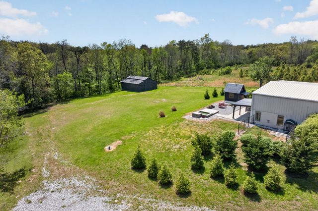 409 Turner Rd, Crossville, TN 38555