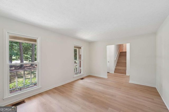125 Summit Court, Fayetteville, GA 30214