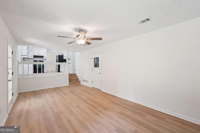 125 Summit Court, Fayetteville, GA 30214