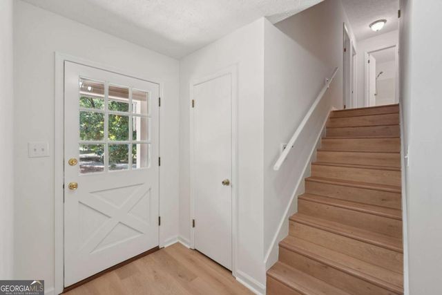 125 Summit Court, Fayetteville, GA 30214