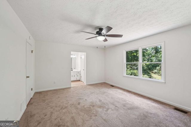 125 Summit Court, Fayetteville, GA 30214