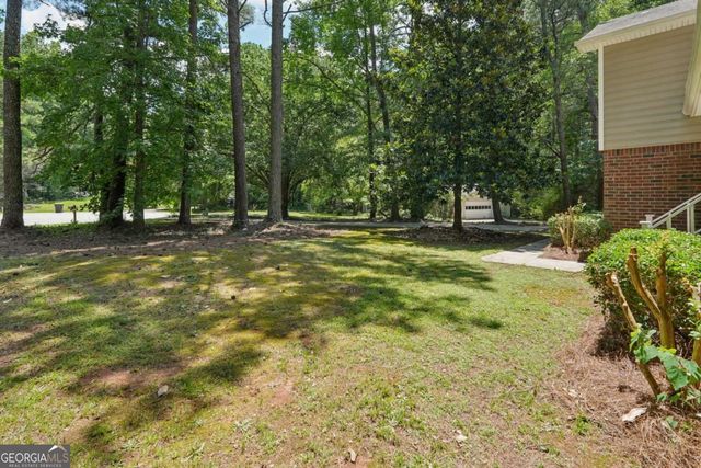 125 Summit Court, Fayetteville, GA 30214