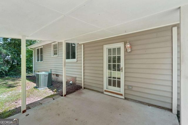 125 Summit Court, Fayetteville, GA 30214