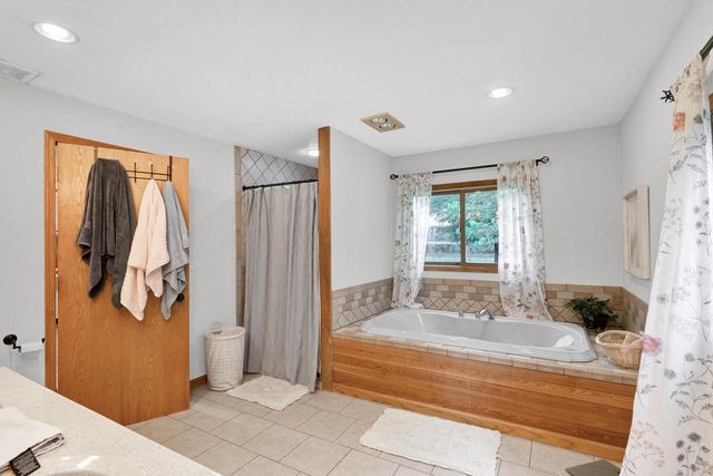 W3355 Lower Hebron ROAD, Fort Atkinson, WI 53538