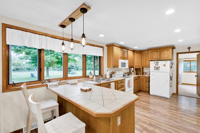 W3355 Lower Hebron ROAD, Fort Atkinson, WI 53538