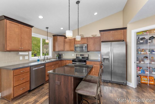 3501 Tearose Drive, Hudsonville, MI 49426
