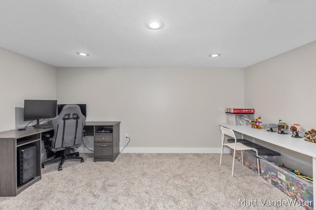 3501 Tearose Drive, Hudsonville, MI 49426