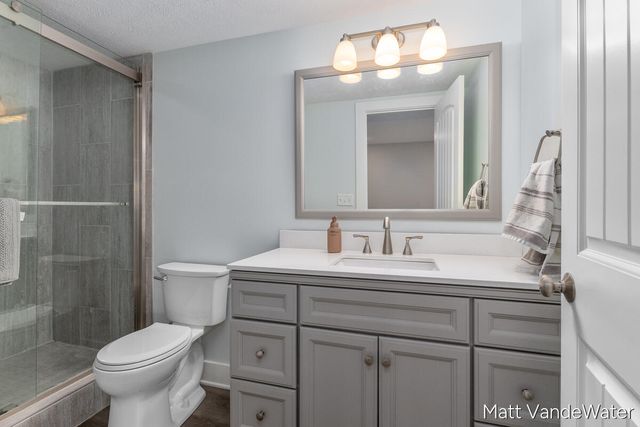 3501 Tearose Drive, Hudsonville, MI 49426